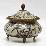Шкатулка 18см, коллекция фарфор с бронзой