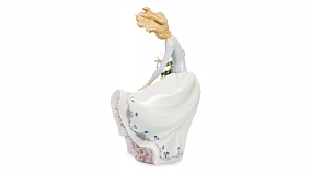 Фигурка Lladro Лепестки на ветру 20x28 см, фарфор